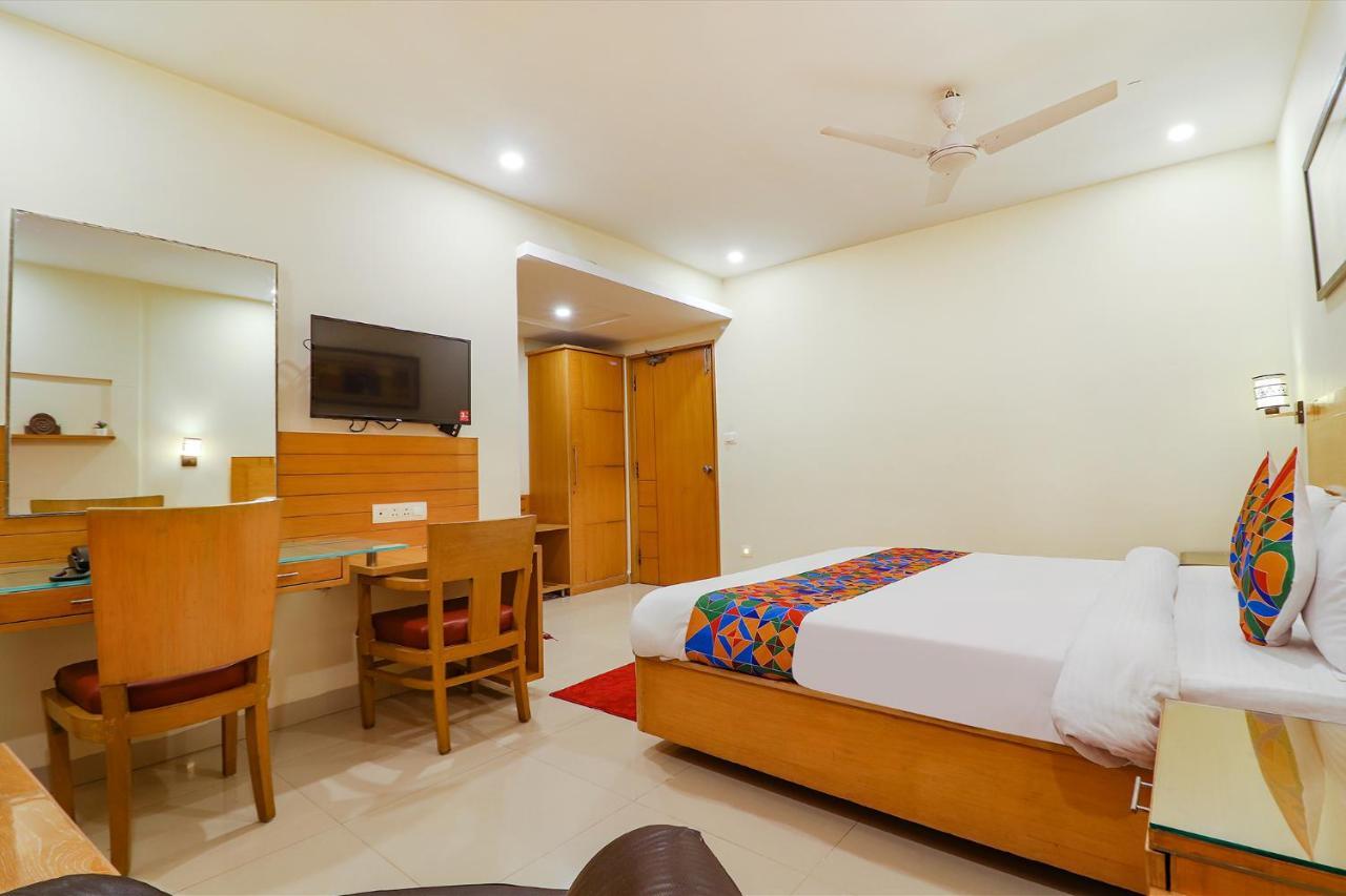 Fabhotel A&M - Nr Lv Prasad Institute, Banjara Hills Hyderabad Exterior foto