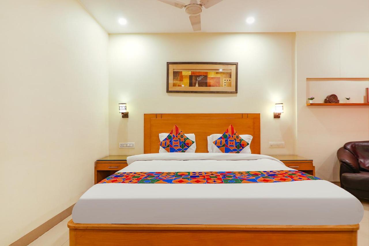 Fabhotel A&M - Nr Lv Prasad Institute, Banjara Hills Hyderabad Exterior foto