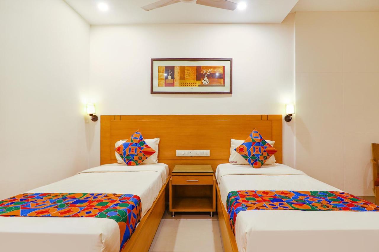 Fabhotel A&M - Nr Lv Prasad Institute, Banjara Hills Hyderabad Exterior foto